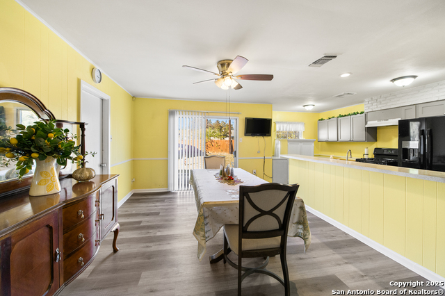 Image 10 of 29 For 4423 Sun Vista Ln