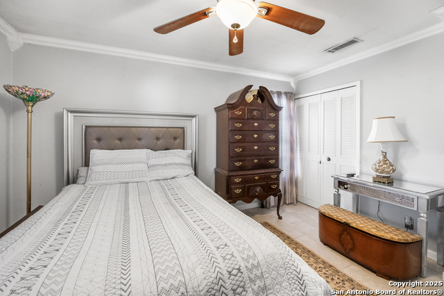 Image 15 of 29 For 4423 Sun Vista Ln