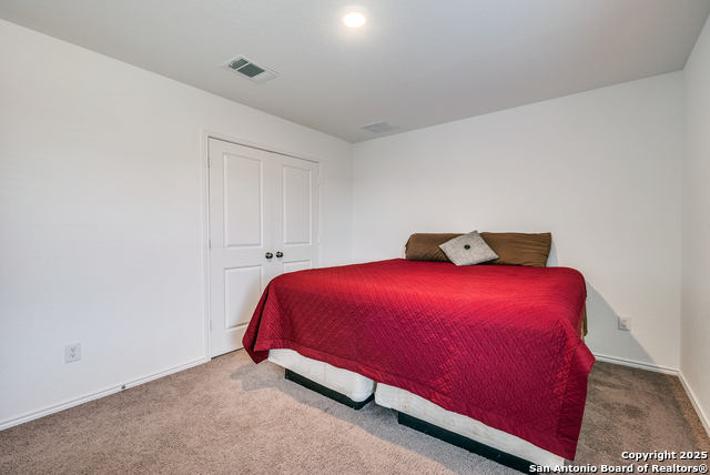 Listing photo id 12 for 8623 Astral Place