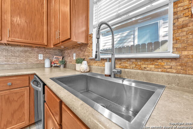 Image 16 of 50 For 5602 Arcadia Park