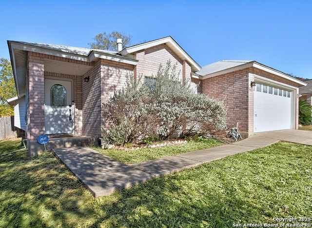 Image 26 of 26 For 5643 Lovett Oaks