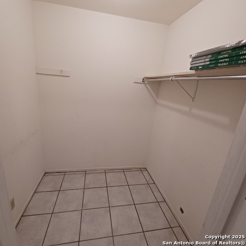 Image 10 of 18 For 215 Mistletoe W A