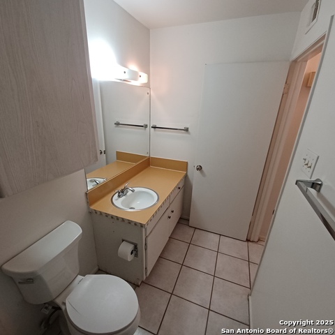 Image 13 of 18 For 215 Mistletoe W A