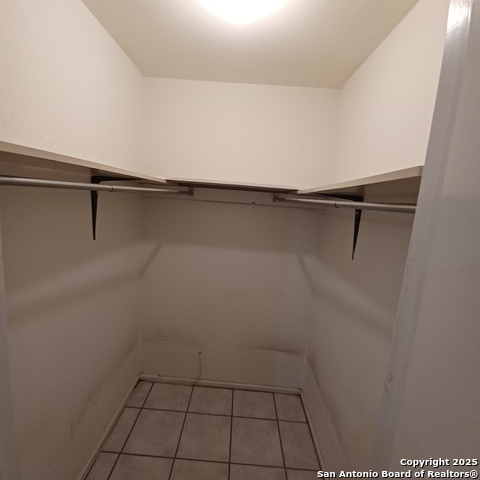 Image 16 of 18 For 215 Mistletoe W A