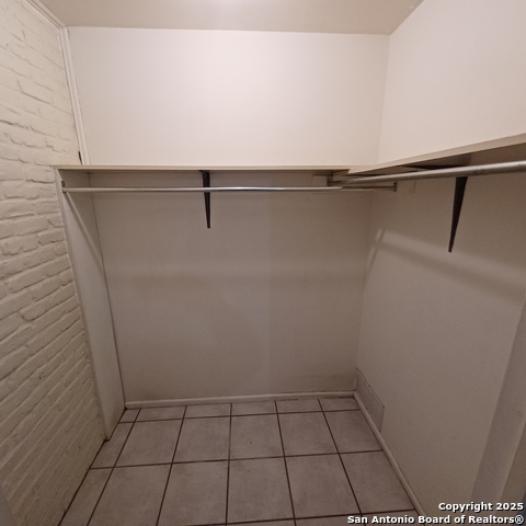 Image 17 of 18 For 215 Mistletoe W A