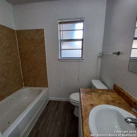 Image 11 of 20 For 1549 Lorelei