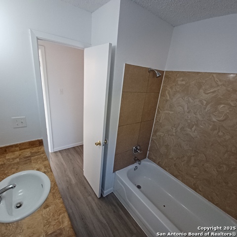 Image 12 of 20 For 1549 Lorelei