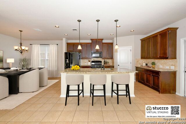 Image 13 of 32 For 12510 Red Maple