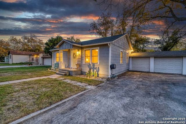 Image 2 of 27 For 1703 22nd  