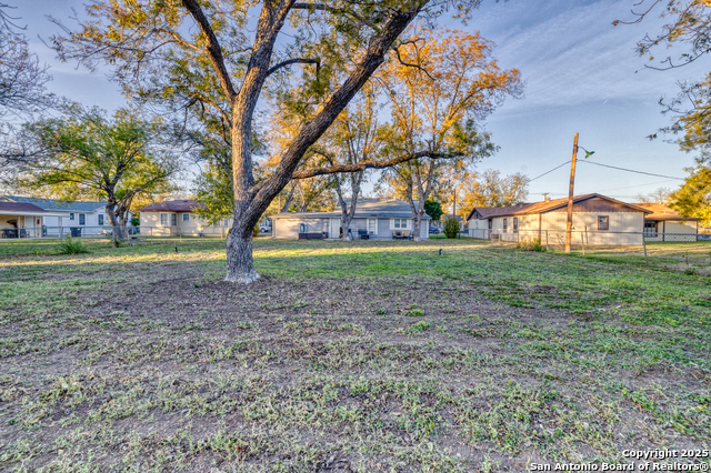 Image 25 of 27 For 1703 22nd  