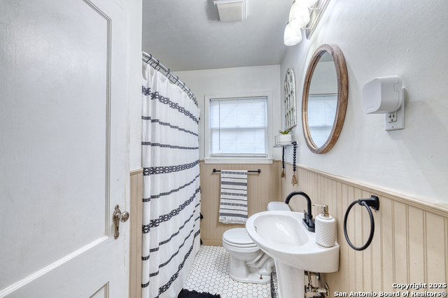 Image 9 of 27 For 1703 22nd  