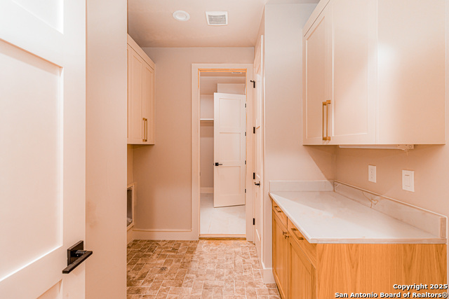 Image 19 of 31 For 129 Hondo Ridge