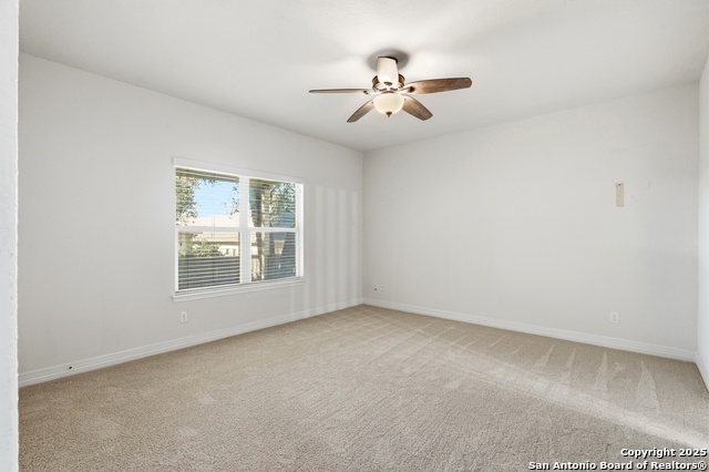 Image 24 of 30 For 10422 Gazelle Cliff