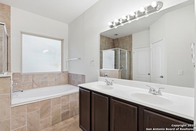 Image 25 of 30 For 10422 Gazelle Cliff