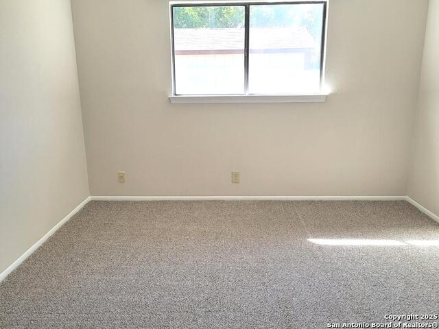 Listing photo id 25 for 3330 Butterleigh