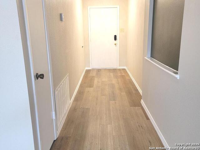 Listing photo id 1 for 3330 Butterleigh