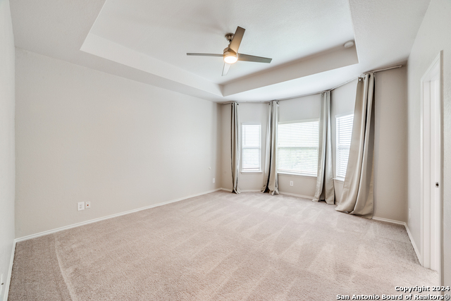 Image 16 of 25 For 10511 Gentle Fox Bay