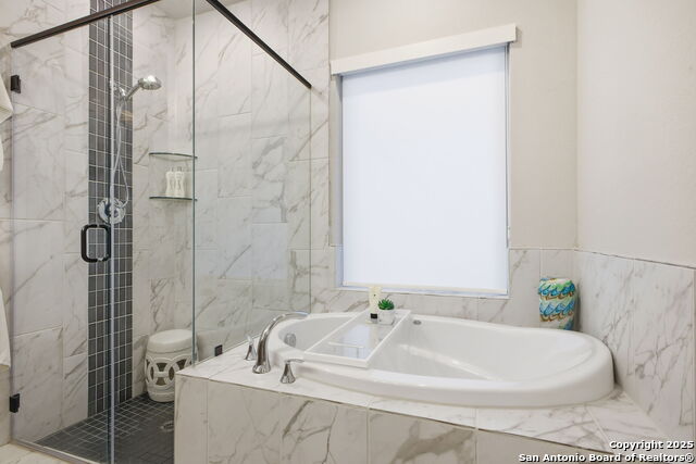 Image 23 of 58 For 1651 Gruene Grass