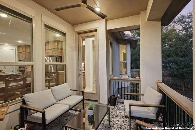 Image 5 of 58 For 1651 Gruene Grass