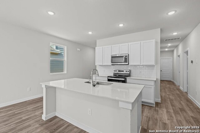 Image 4 of 16 For 1539 Elvin Smt