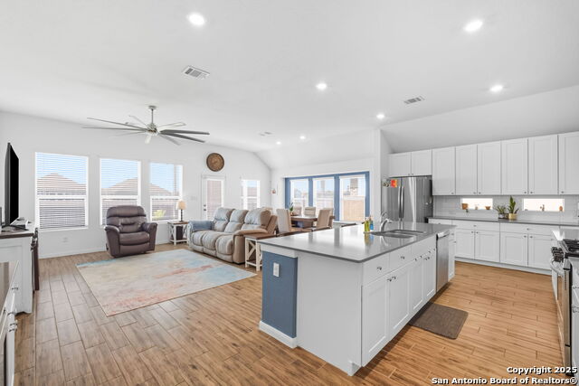 Image 8 of 34 For 8950 Rancher Place