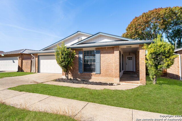 Details for 109 Deerglen, Universal City, TX 78148