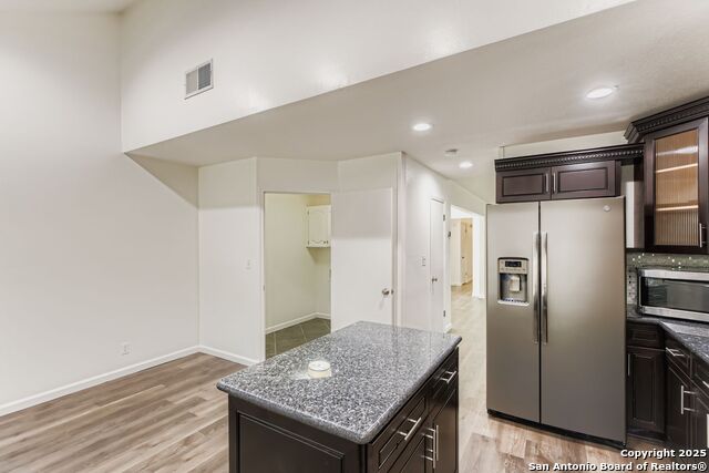 Image 8 of 17 For 1406 Branchwood