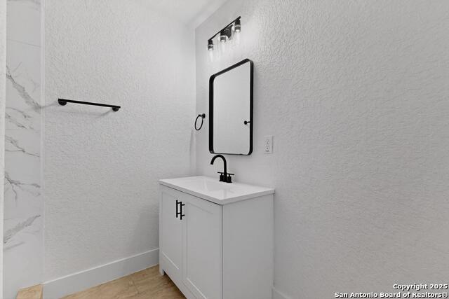 Image 20 of 48 For 1334 Theo Ave W