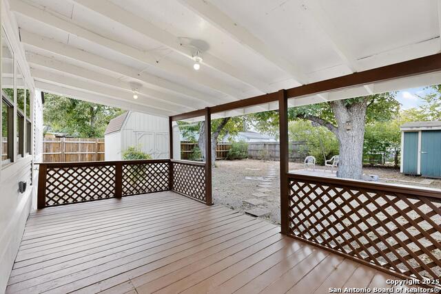 Image 36 of 48 For 1334 Theo Ave W