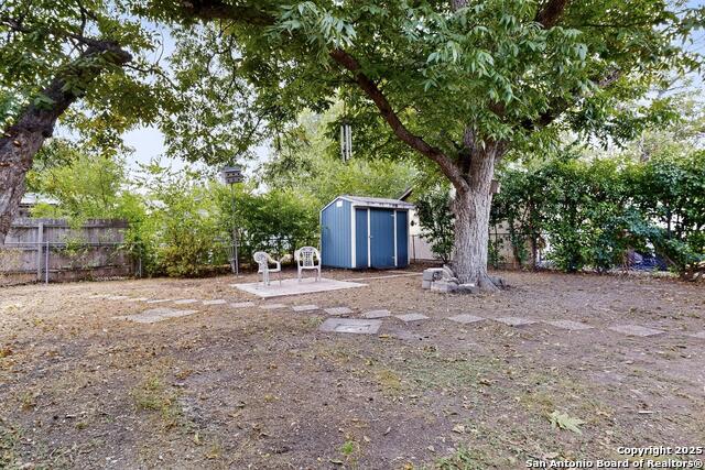 Image 44 of 48 For 1334 Theo Ave W