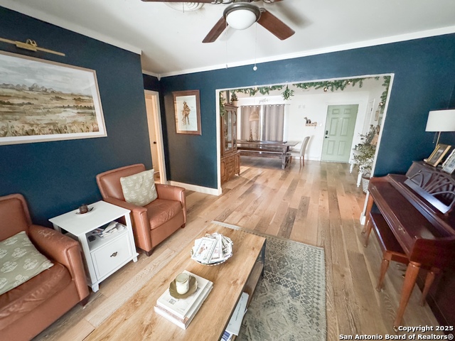 Image 10 of 31 For 346 Haverford Dr.