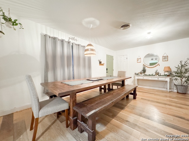 Image 4 of 31 For 346 Haverford Dr.