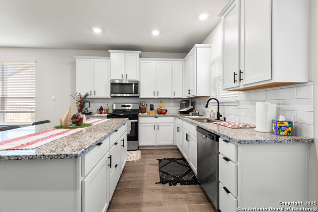 Image 12 of 42 For 506 Nickel