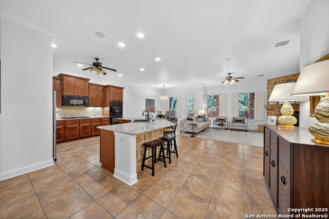 Image 5 of 32 For 18627 Canoe Brk