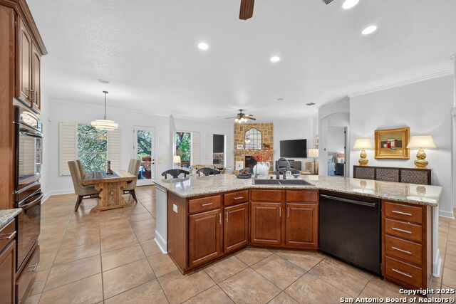 Image 6 of 32 For 18627 Canoe Brk