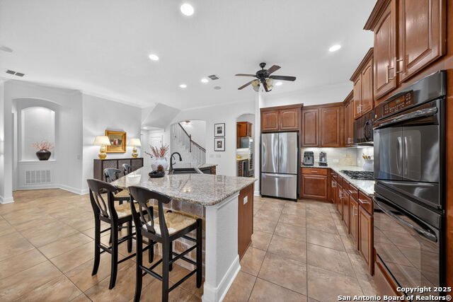 Image 8 of 32 For 18627 Canoe Brk