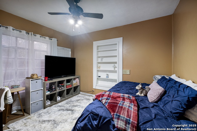 Image 12 of 18 For 331 Orchard Rd