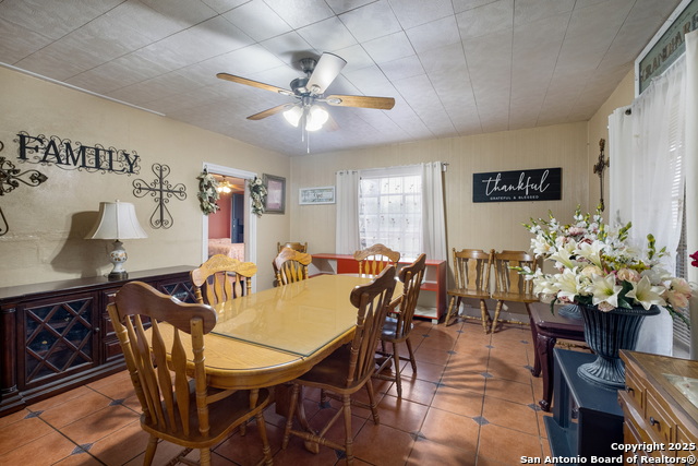 Image 5 of 18 For 331 Orchard Rd