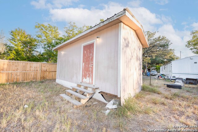 Image 20 of 25 For 808 Uvalde St