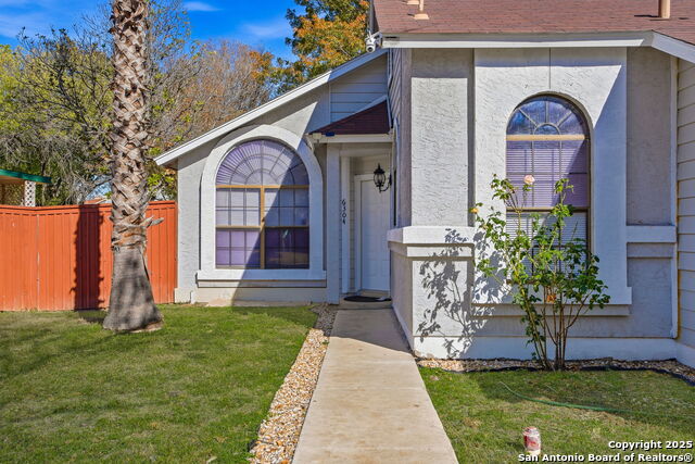 Image 26 of 32 For 6304 Village Arbor