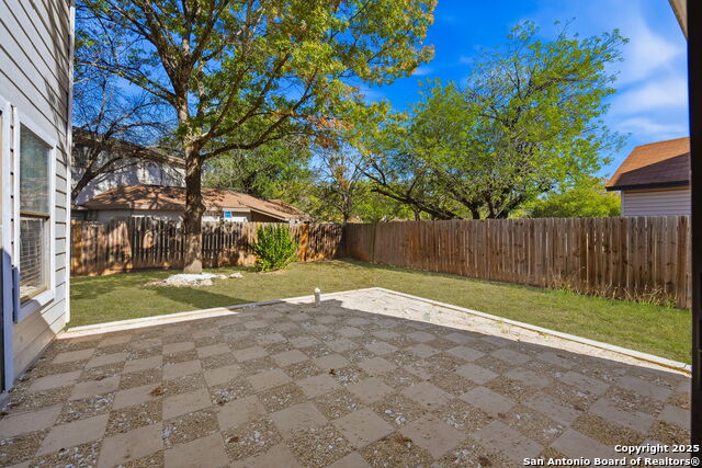 Image 27 of 32 For 6304 Village Arbor