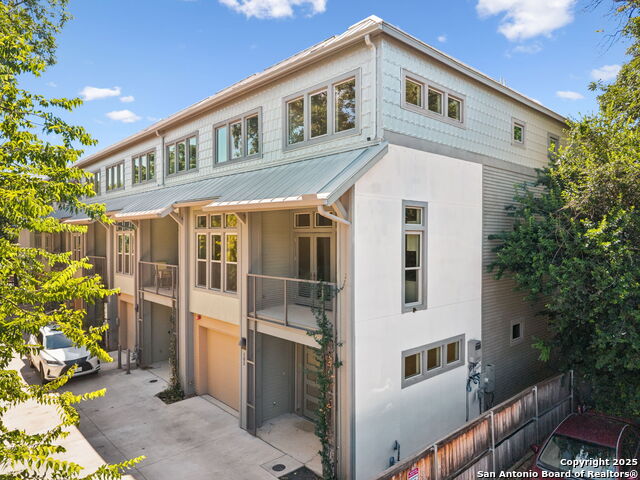 Details for 135 Cedar Street  105, San Antonio, TX 78210