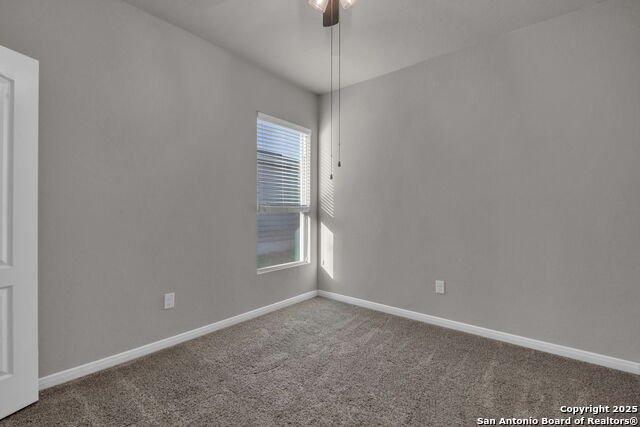 Listing photo id 16 for 10411 Francisco