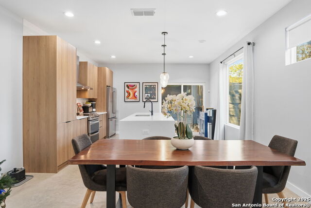 Image 2 of 41 For 2106 Schley Ave