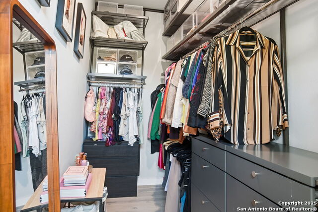 Image 25 of 41 For 2106 Schley Ave