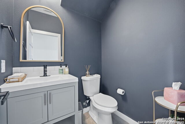 Image 31 of 41 For 2106 Schley Ave