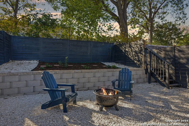 Image 5 of 41 For 2106 Schley Ave