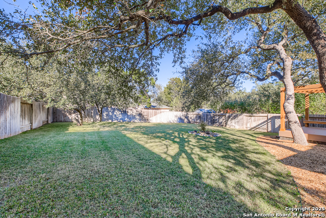 Image 31 of 43 For 23311 Oak Cliff