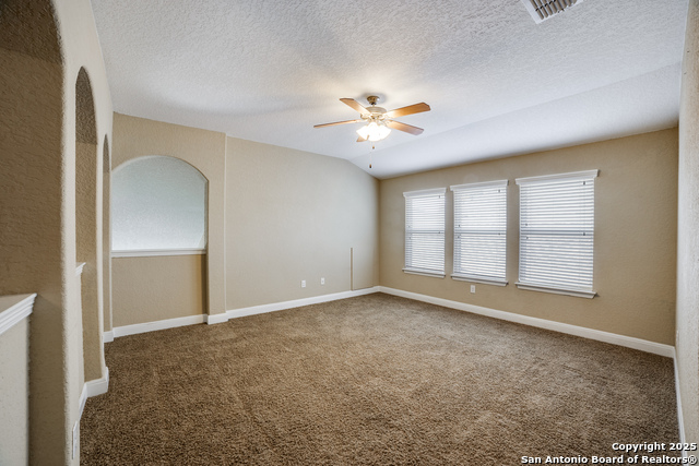 Image 18 of 25 For 12422 Caprock Creek