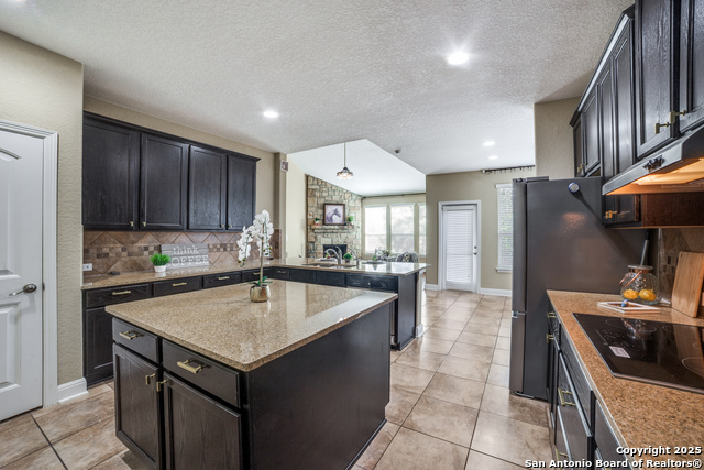 Image 9 of 25 For 12422 Caprock Creek